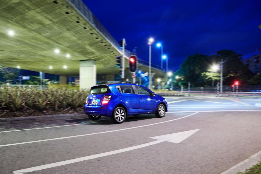  Chevrolet Sonic Hatchback 2016 года  (LA) (фото 5 из 6)